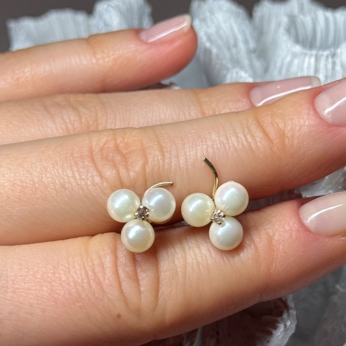 10K Yellow Gold Pearls & Diamonds Earrings Length 0.5 Inch