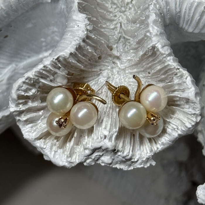 10K Yellow Gold Pearls & Diamonds Earrings Length 0.5 Inch