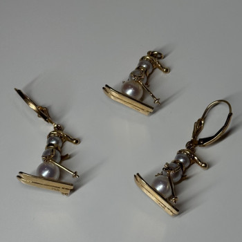 14K Yellow Gold Pearls Earrings & Pendant Skiing Snowmens ON Skis