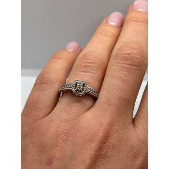 925 Sterling Silver White Sapphire Ring Size 6