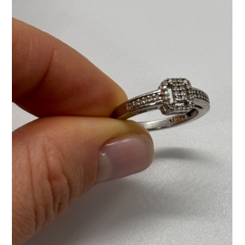 925 Sterling Silver White Sapphire Ring Size 6