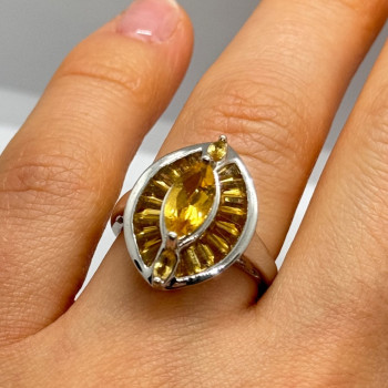 925 Sterling Silver Citrine Ring Size 6.5