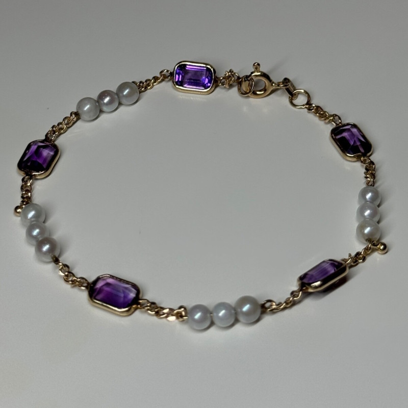 14K Yellow Gold Amethyst & Pearls Bracelet Length 7