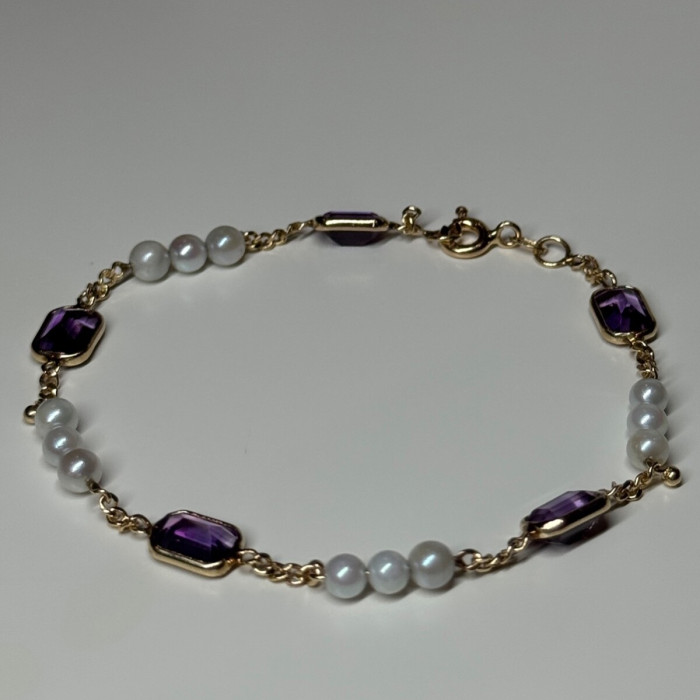 14K Yellow Gold Amethyst & Pearls Bracelet Length 7
