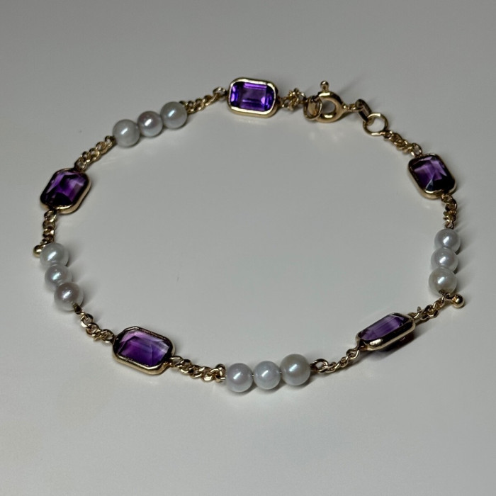 14K Yellow Gold Amethyst & Pearls Bracelet Length 7