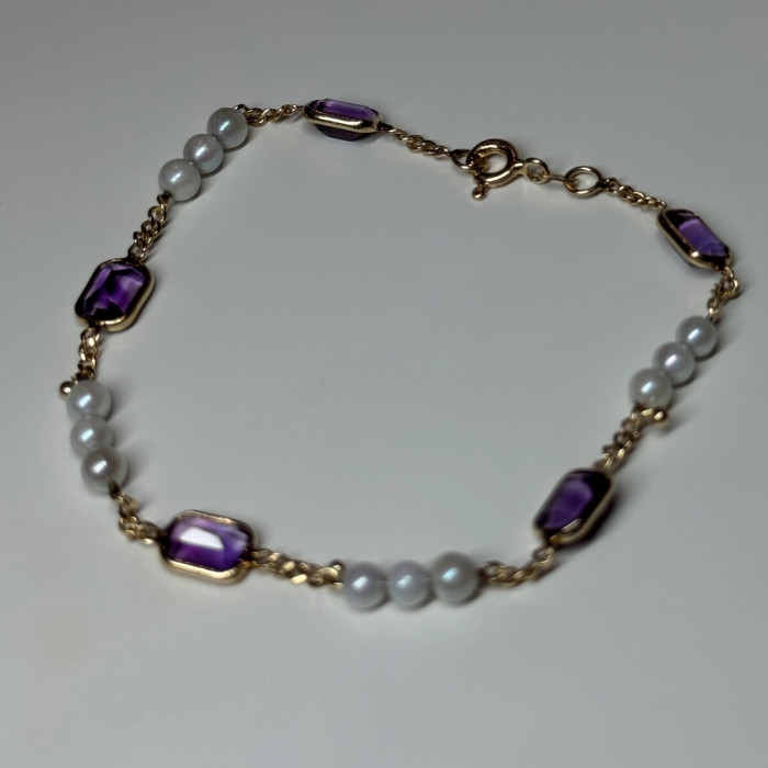14K Yellow Gold Amethyst & Pearls Bracelet Length 7