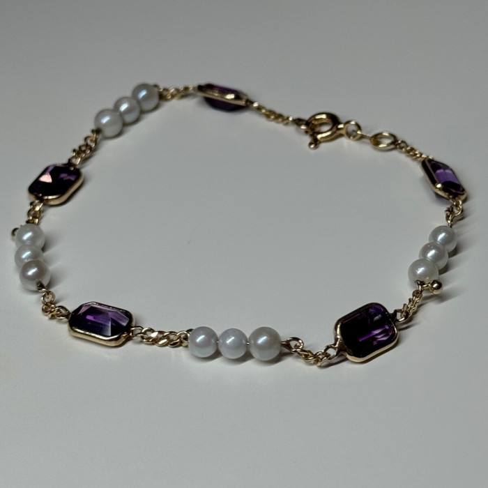14K Yellow Gold Amethyst & Pearls Bracelet Length 7