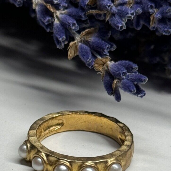 925 Sterling Silver Gold Plated Pearl Ring Size 6.5