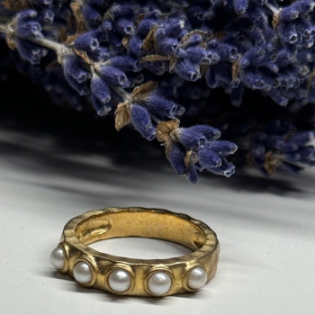 925 Sterling Silver Gold Plated Pearl Ring Size 6.5