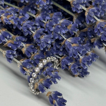925 Sterling Silver CZ Ring Size 7.5