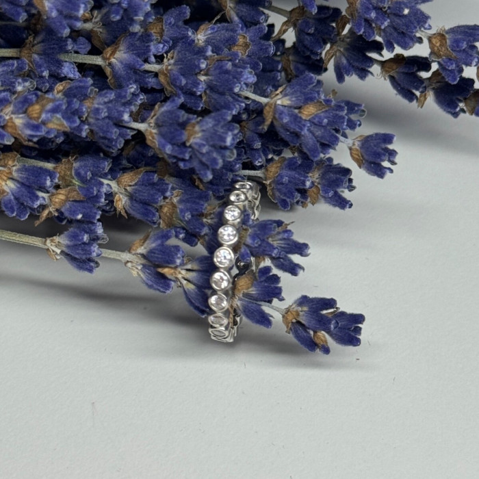 925 Sterling Silver CZ Ring Size 7.5