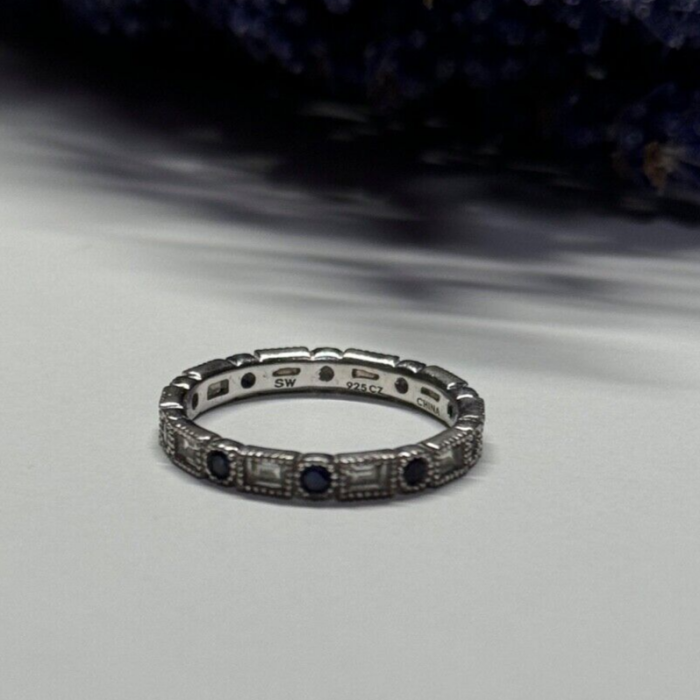 925 Sterling Silver CZ Ring Size 6.5