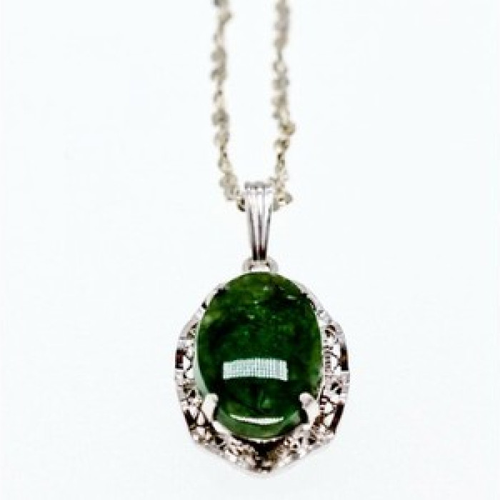 925 Sterling Silver Green Jade Chain With Pendant