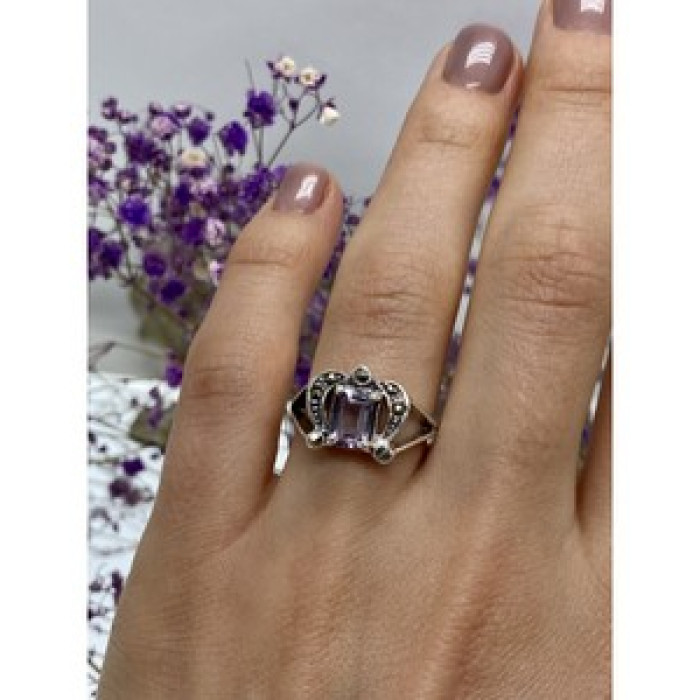 925 Sterling Silver Iolite & Marcasites Ring Size 7