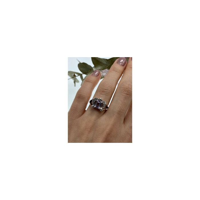 925 Sterling Silver Iolite & Marcasites Ring Size 7