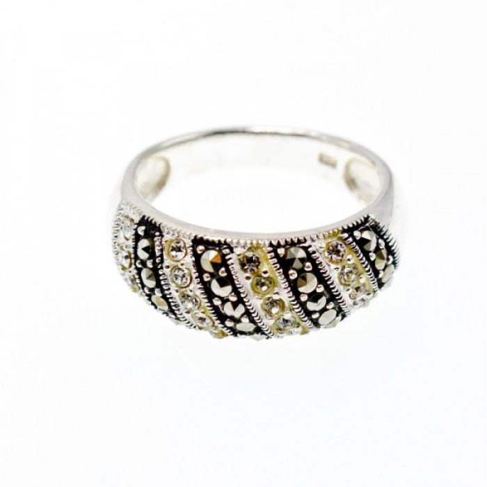 925 Sterling Silver CZ & Marcasites Ring Size 8