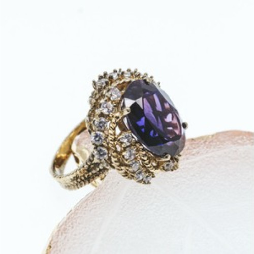 925 Sterling Silver Gold Plated Purple Spinel & CZ Ring Size 6