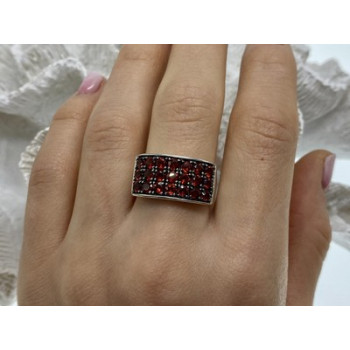 925 Sterling Silver Garnet Ring Size 8.5