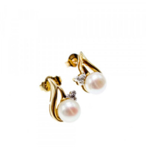 14K Yellow Gold Pearl & Diamonds Earrings
