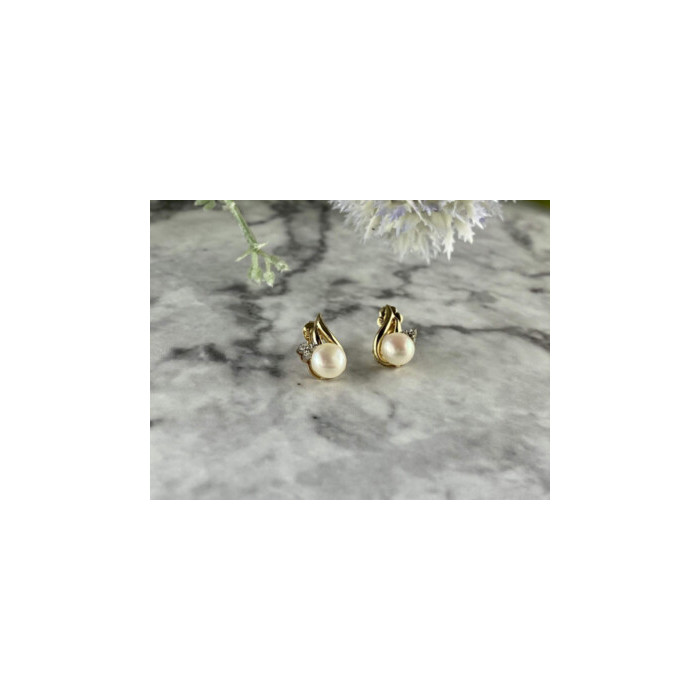 14K YELLOW GOLD PEARL & DIAMONDS EARRINGS