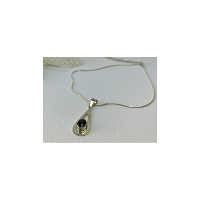 925 Sterling Silver Garnet Pyrope Chain With Pendant