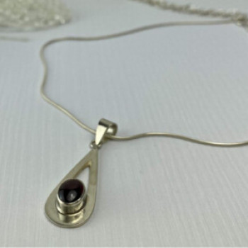 925 Sterling Silver Garnet Pyrope Chain With Pendant