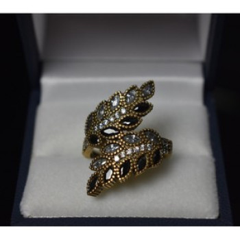 925 Sterling Silver Alpanite & CZ Ring Size 9
