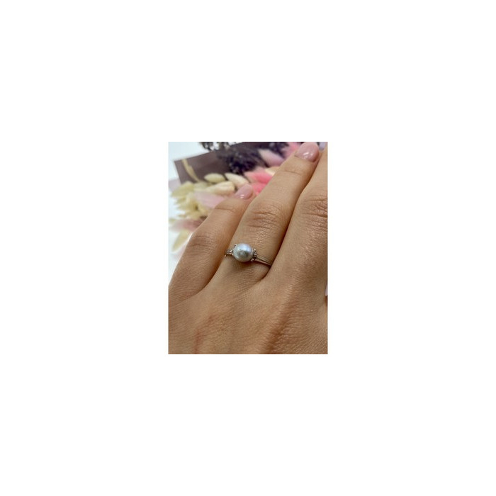 925 Sterling Silver Pearl Classic Ring Size 6.5