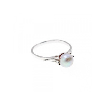 925 Sterling Silver Pearl Classic Ring Size 6.5