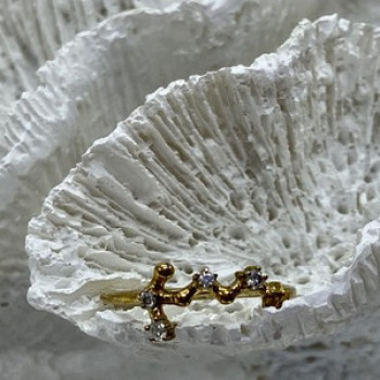 925 Sterling Silver Gold Plated Diamonds Ring Size 9