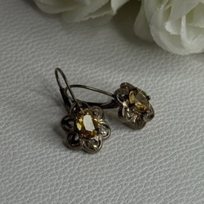 925 Sterling Silver Citrine Flower Earrings Length 1 Inch