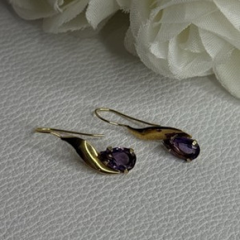 14K Yellow Gold Amethyst Earrings Length 0.90 inch