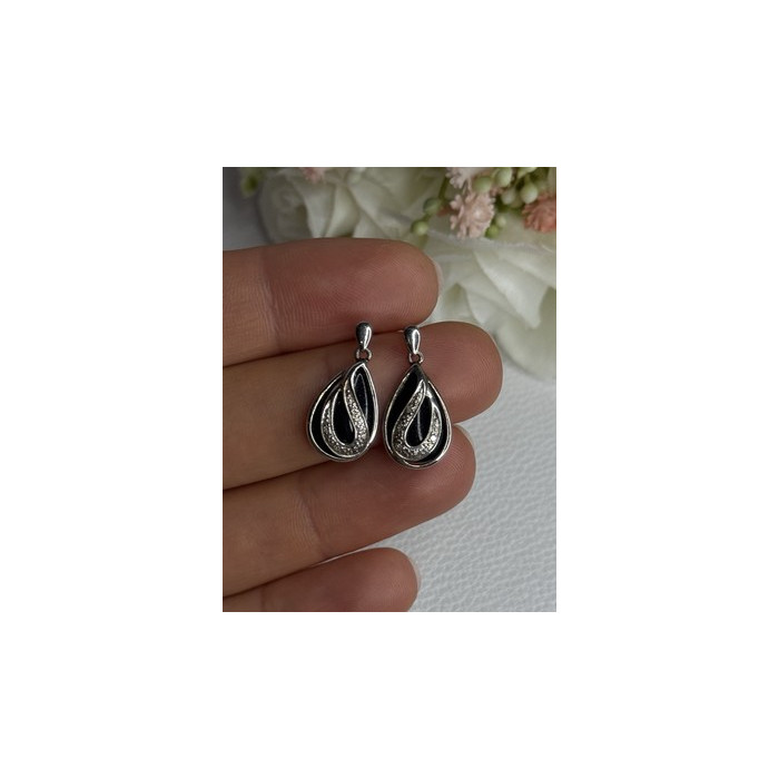 Elegant 925 Sterling Silver Black Onyx & Diamonds Earrings Length 0.80 Inch