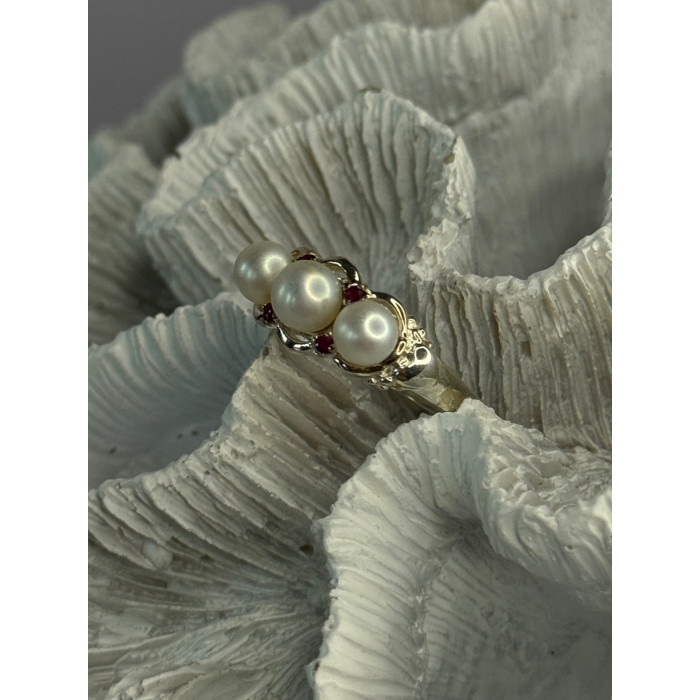 925 Sterling Silver Pearl & Ruby Ring Size 8