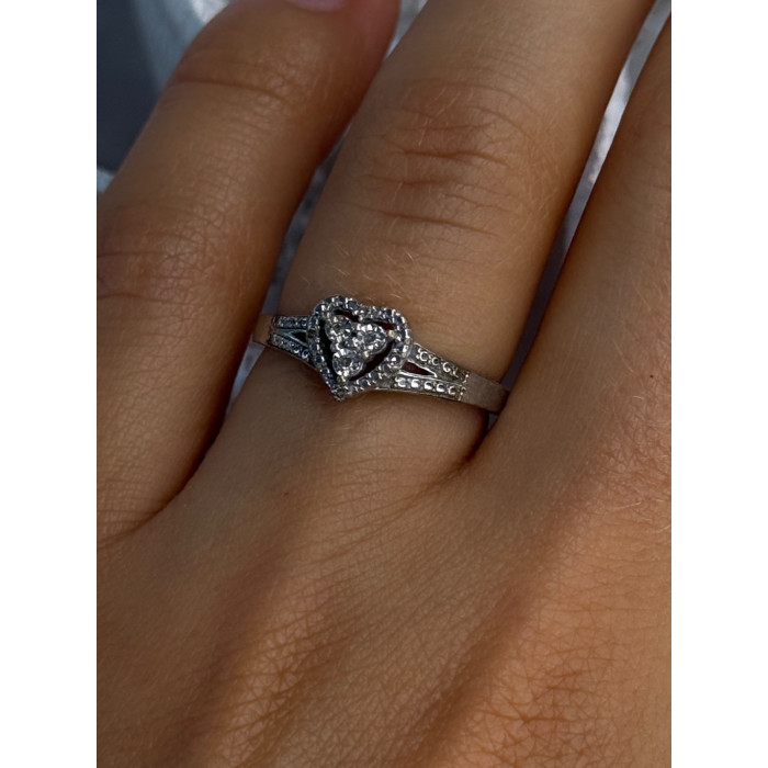925 Sterling Silver Heart Diamonds Ring Size 7