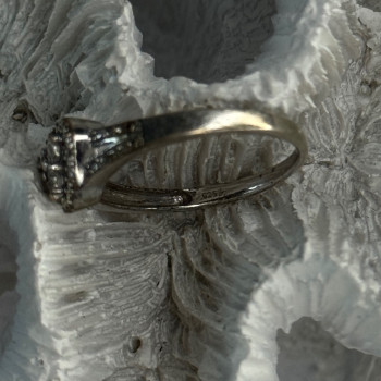925 Sterling Silver Heart Diamonds Ring Size 7