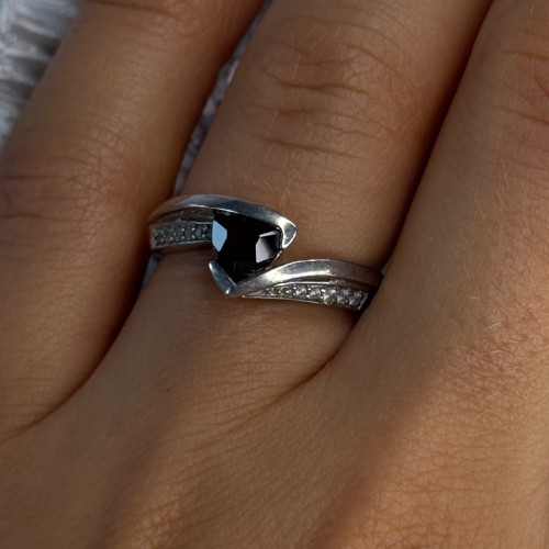 925 Sterling Silver Garnet & Beryl Ring Size 6.5