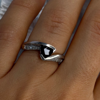 925 Sterling Silver Garnet & Beryl Ring Size 6.5