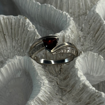 925 Sterling Silver Garnet & Beryl Ring Size 6.5