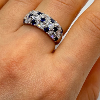 925 Sterling Silver CZ Ring Size 7
