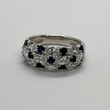 925 Sterling Silver CZ Ring Size 7