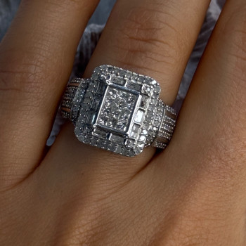 Elegant Design 925 Sterling Silver Beryl Ring Size 7