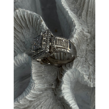 Elegant Design 925 Sterling Silver Beryl Ring Size 7