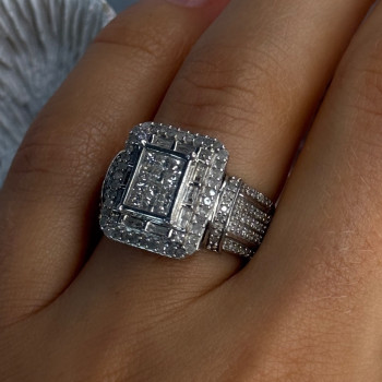 Elegant Design 925 Sterling Silver Beryl Ring Size 7
