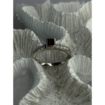 925 Sterling Silver Garnet & Beryl Ring Size 8