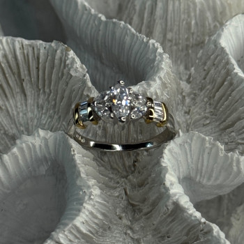 925 Sterling Silver Gold Plated Part Cz Ring Size 9