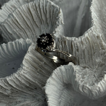 925 Sterling Silver Blue & White Sapphire Flower Ring Sizable