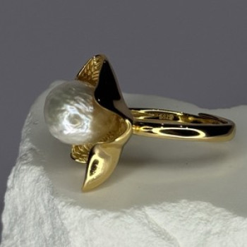 925 Sterling Silver  Gold Plated Pearl  