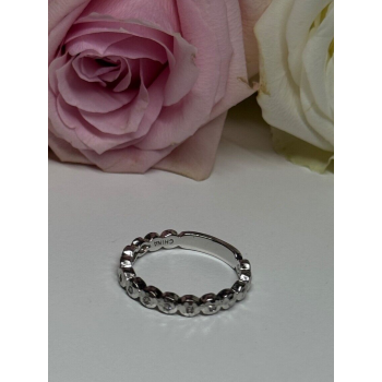 925 Sterling Silver CZ Ring Size 7