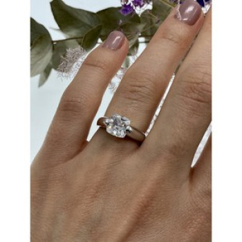 925 Sterling Silver CZ Ring Size 6.5